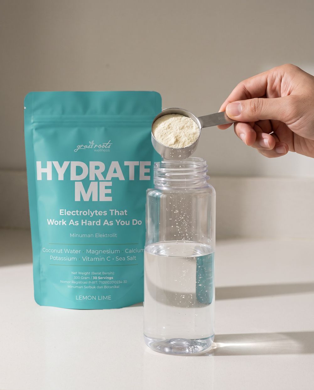 A scoop of Hydrate Me powder